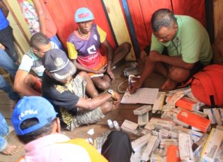 Dinkes Beri Pelayanan Kesehatan di Afi Mabul