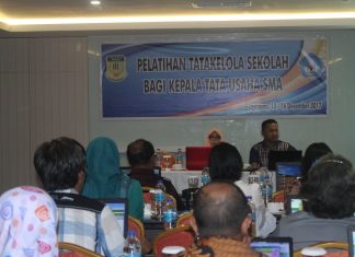 Kepala Tata Usaha Tingkat SMA Dilatih Tata Kelola