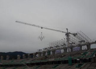 Space Frame Stadion Papua Bangkit Mulai Dipasang