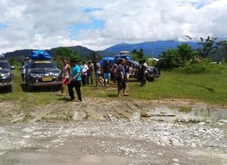 Lewat Jalan Darat, Ribuan Botol Miras Diseludupkan ke Wamena