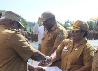 61 ASN di Papua Terima Penghargaan Kenaikan Pangkat