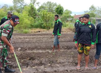 Yonmek 521/DY Pacu Semangat Belajar Murid SMK di Perbatasan