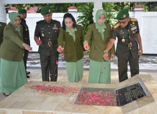 HUT Ke 47, Danrem 173/PVB Pimpin Ziarah TMP