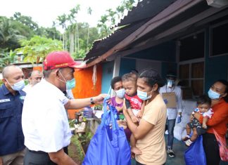 Menko PMK Apresiasi Penyaluran Program Sembako di Papua